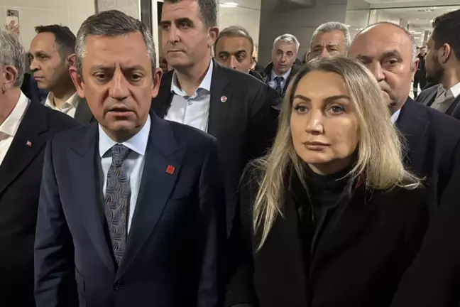 Dilek İmamoğlu'ndan eşinin tutuklanmasına ilk tepki: Alnımız ak, başımız dik
