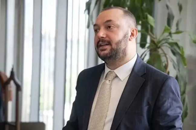 Siyaset Bilimci Onur Alp Yılmaz'a