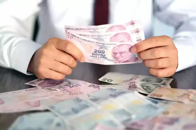 Memur ve emeklinin dört gözle beklediği zam oranı netleşmeye başladı