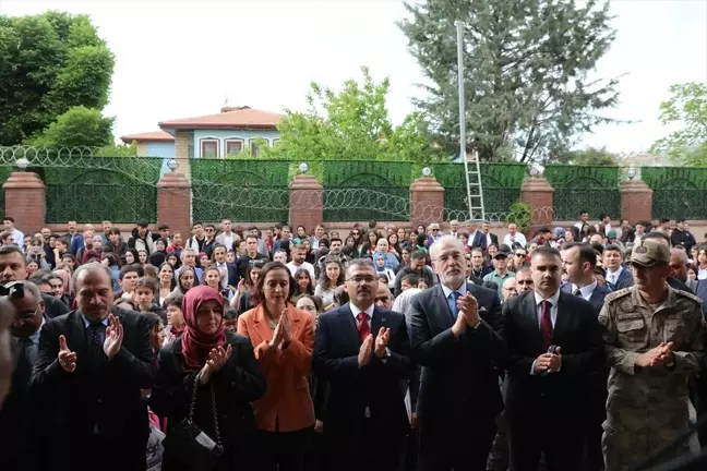 Iğdır'da 2. Kitap Fuarı Açıldı