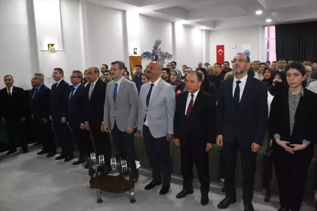 Afyonkarahisar'da Dijital Bağımlılık ve Etkileri Paneli Düzenlendi