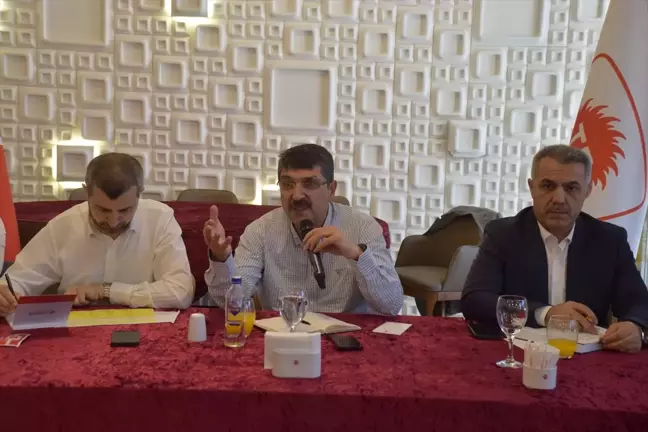 Ferhat Nasıroğlu, Batman'daki Kurum Müdürleriyle Toplandı