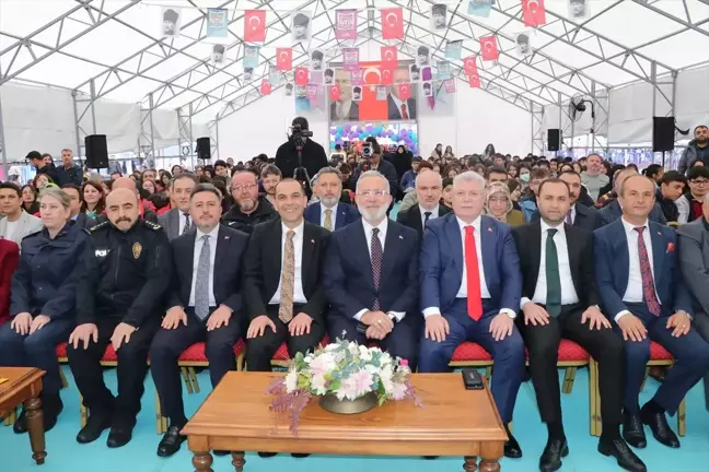 Çankırı Kitap Günleri'nde Kitap Severlerle Buluşma