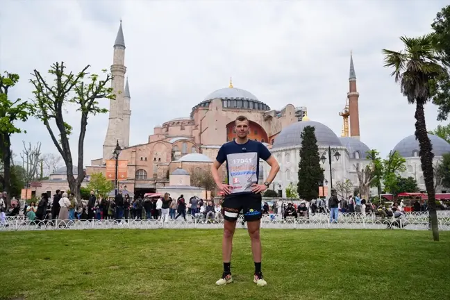 Faruk Suljovic'ten Anelije Smajic İçin Destek Yolculuğu