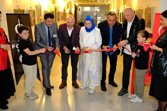 Bursa'da 'Emeğin Elleri' Fotoğraf Sergisi Açıldı