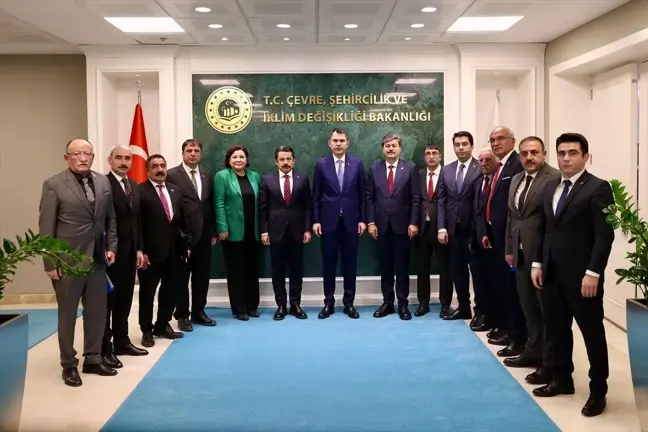 Çevre, Şehircilik ve İklim Değişikliği Bakanlığından Kırşehir'e hibe ve ekipman desteği