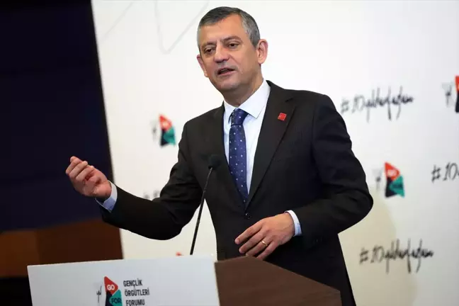 CHP Genel Başkanı Özgür Özel, Gençlik Örgütleri Forumu ile Buluştu