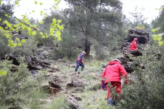 Denizli'de Kayıp Mantar Toplayıcısı İçin Arama Çalışmaları Sürüyor