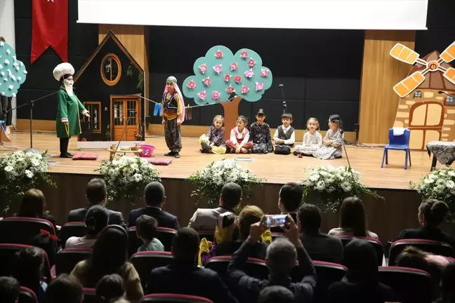 Masal Diyarı Çocuk Festivali Diyarbakır'da Başladı