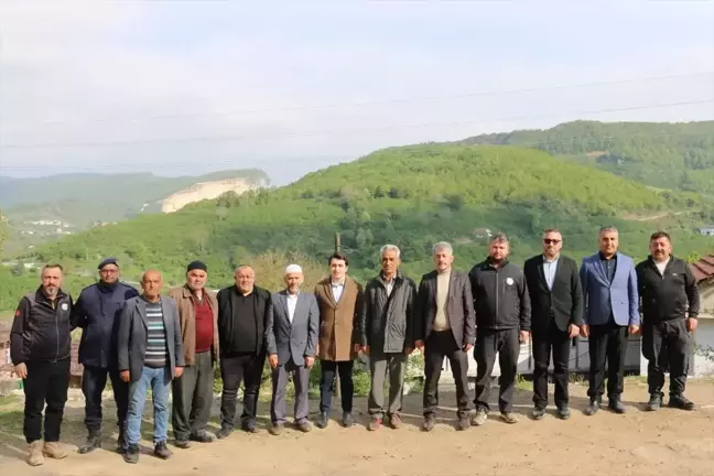 Düzce Belediye Başkanı Faruk Özlü Mahallede Vatandaşlarla Bir Araya Geldi