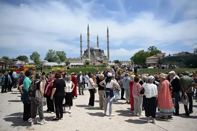 Kakava-Hıdırellez Şenlikleri Edirne'de Coşkuyla Kutlanıyor