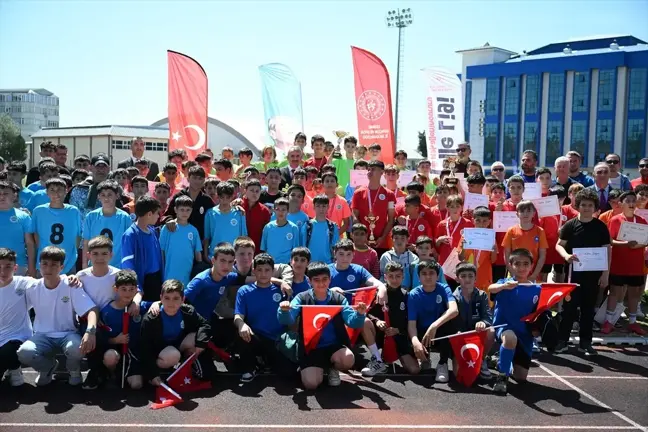 Edirne'de 'Okuldan Spora' ve 'Mahalle Ligi' Projeleri Akademik Başarıyı Artırıyor