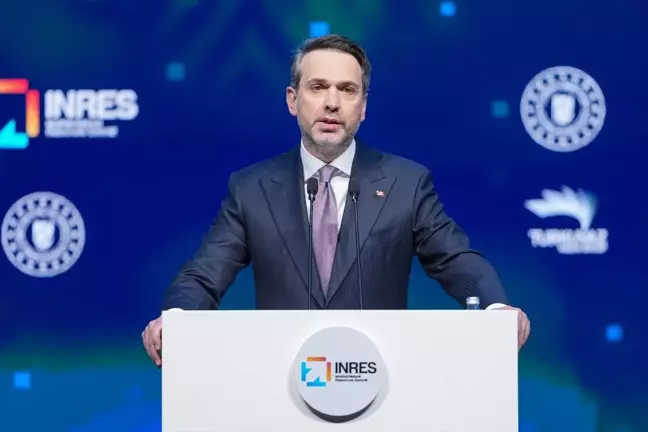 Enerji ve Tabii Kaynaklar Bakanı Bayraktar, İstanbul Doğal Kaynaklar Zirvesi'nde konuştu Açıklaması
