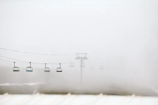 Erzurum'da Sağanak Yağış ve Sis Etkili Oldu
