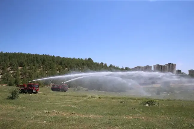 Gaziantep'te Orman Yangınlarıyla Mücadele Tatbikatı Gerçekleştirildi