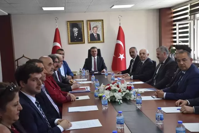 Gümüşhane'de İstihdam ve Mesleki Eğitim Toplantısı Yapıldı