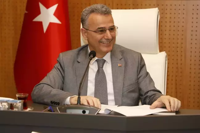 İhsan Kurnaz'dan 1 Mayıs Mesajı: Emek ve Dayanışma Günü Kutlu Olsun