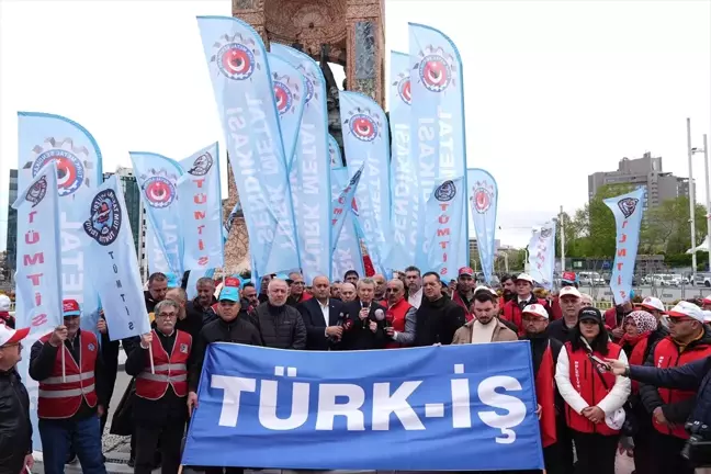 İstanbul'da 1 Mayıs Emek ve Dayanışma Günü Kutlamaları