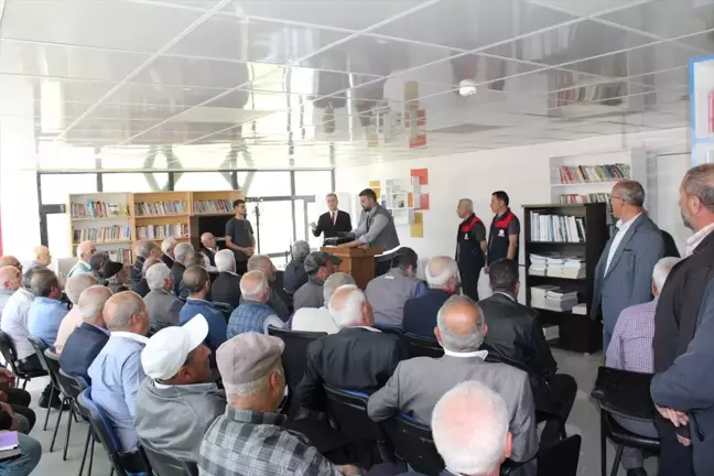 Kale'de Çiftçilere Zirai Don Bilgilendirme Toplantısı