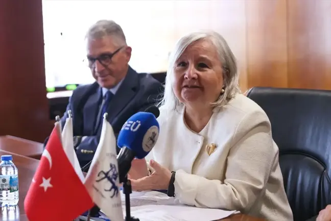 DEÜ ile KİTVAK Arasında Onkoloji Enstitüsü İçin 3,5 Milyon Liralık Protokol İmzalandı