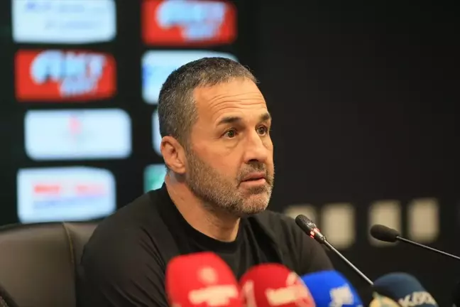 Kocaelispor Teknik Direktörü Taşdemir: 'Rahatlık futbola yaramıyor'