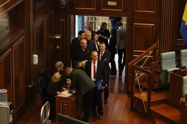 Kosova'da Meclis Başkanlığı Seçimi Yine Başarısız Oldu