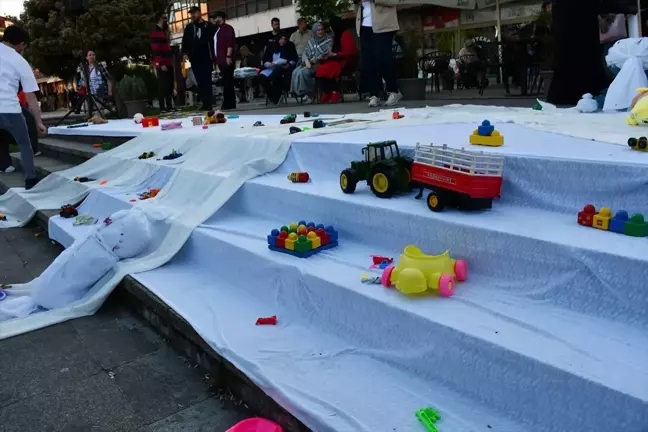 Kalkandelen'de Gazze'ye Destek Gösterisi Düzenlendi