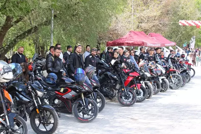 Motosiklet Sürücülerine Güvenli Sürüş Eğitimi