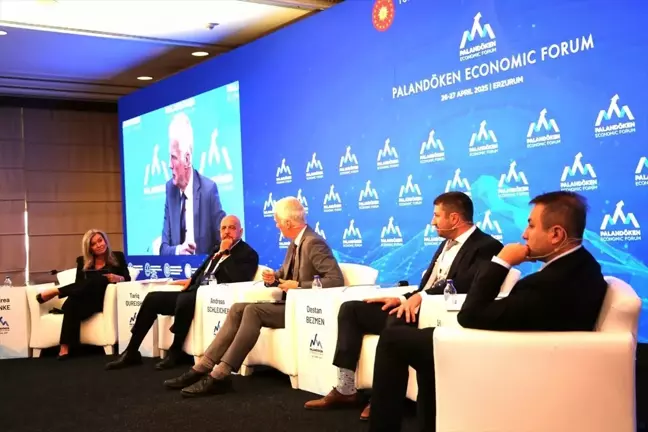 Erzurum'da Yapay Zeka ve Gelecek Üzerine Forum Gerçekleştirildi