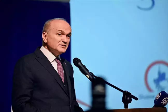 Prof. Dr. Erol Güngör 42. Vefat Yılında Anıldı