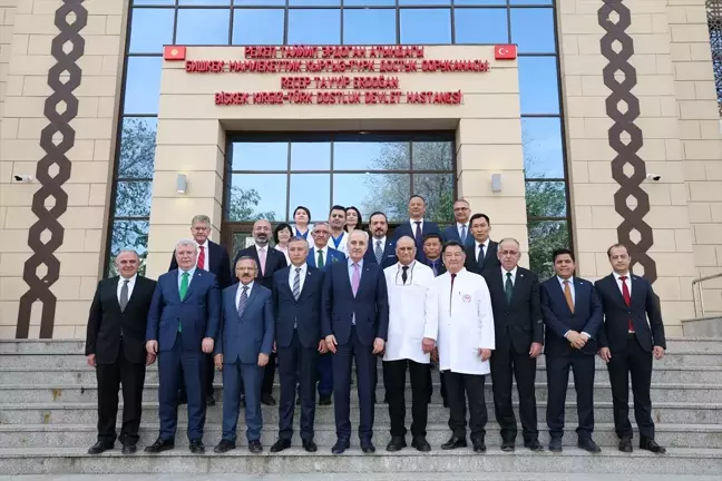 TBMM Başkanı Kurtulmuş, Bişkek'te Kırgız-Türk Dostluk Devlet Hastanesi'ni ziyaret etti
