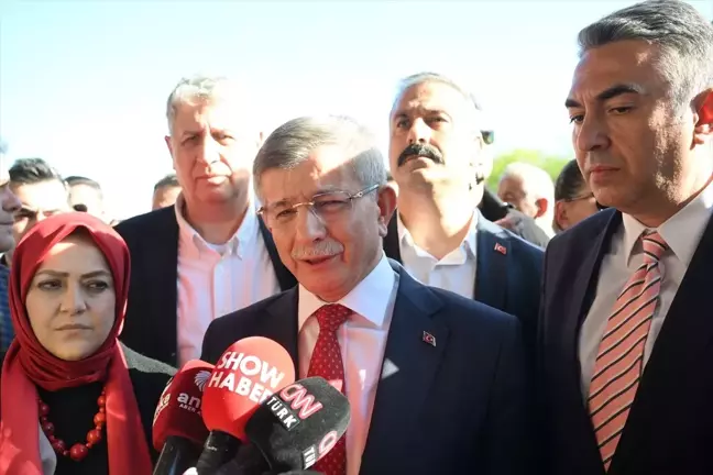 TBMM Başkanvekili Sırrı Süreyya Önder Hayatını Kaybetti