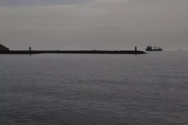 Tekirdağ'da Poyrazın Etkisi Geçti, Deniz Ulaşımı Normale Döndü