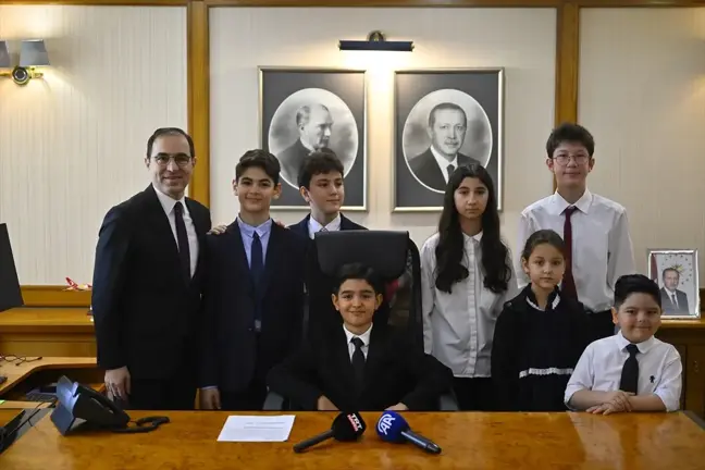 9 Yaşındaki Burak Alp Şahin, Temsili Olarak Büyükelçi Oldu