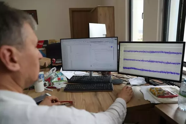 Türkiye'nin üçüncü deprem enstitüsü, fayların kesiştiği noktanın sismik hareketlerini izliyor