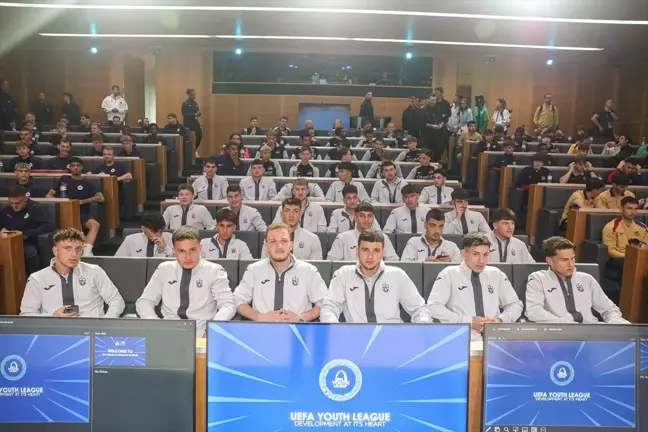 UEFA, Gençlik Ligi Yarı Finalleri İçin Kariyer Eğitimi Düzenledi