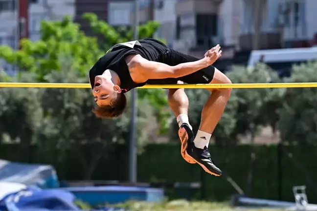 Uluslararası Antalya Kupası Atletizm Yarışları Başladı