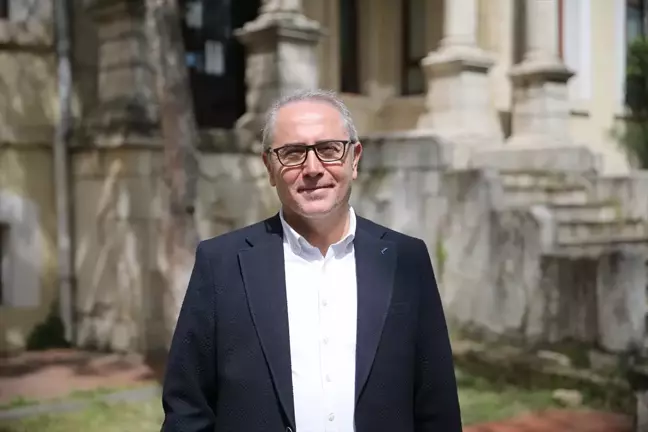 Yapay Zeka, İş Hayatını Dönüştürüyor