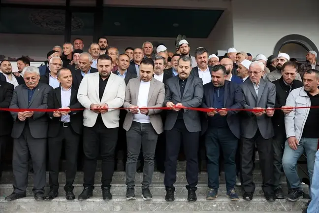Vezirköprü'de Yeni Bir Camii İbadete Açıldı