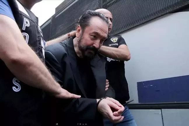 Adnan Oktar davasında kararı! Bir kişi beraat etti, iki kişiye yüzlerce yıl hapis cezası verildi