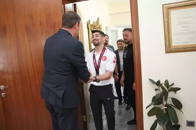 Kerem Kamal, Milli Takımın Gururu Oldu