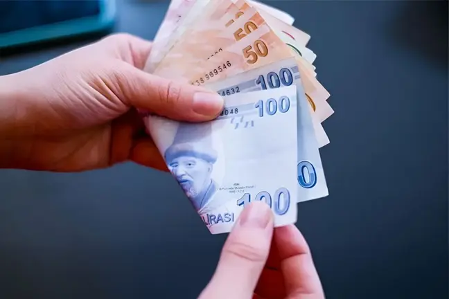 Bakan Işıkhan 600 bin kamu çalışanına maaş zammı için tarih verdi