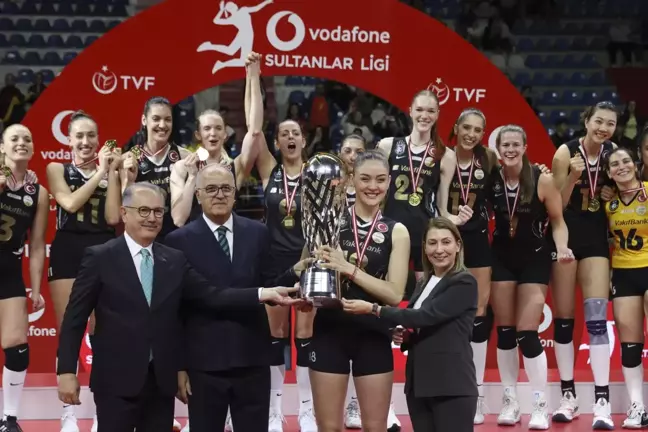 VakıfBank, Vodafone Sultanlar Ligi'nde Şampiyon Oldu