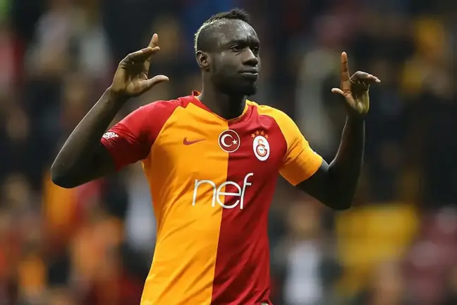 Yok artık Diagne! Suudi Arabistan'da da tozu dumana katıyor