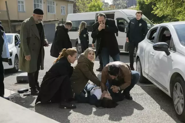 Arka Sokaklar'da duygusal veda sahnesi!