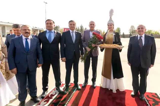 TBMM Başkanı Numan Kurtulmuş Kırgızistan'da Resmi Ziyarette Bulundu