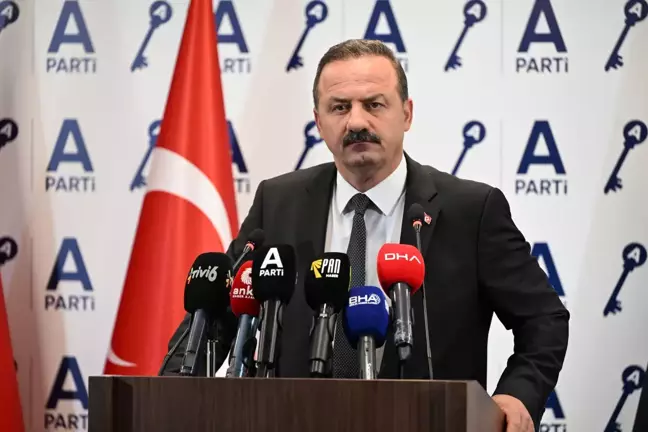 Ağıralioğlu: Terörü Övene Asla Destek Olunmamalıdır