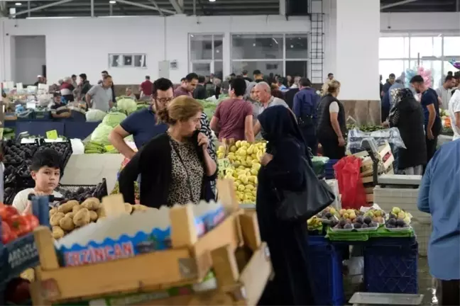Nisan Ayında Ekonomik Güven Endeksi Yerinde Saydı