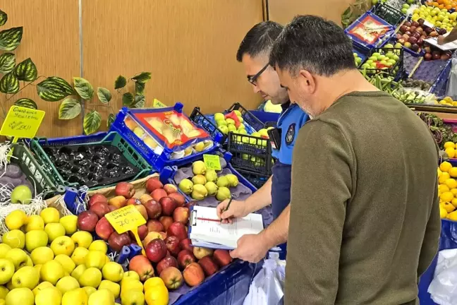 Aydın'da Zabıta Ekiplerinden Fiyat Etiketi Denetimi