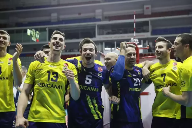 Fenerbahçe, Efeler Lig'i üçüncüsü! Kanarya, Cev Cup'ta mücadele edecek